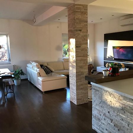 Hanja Apartment Сараево Екстериор снимка
